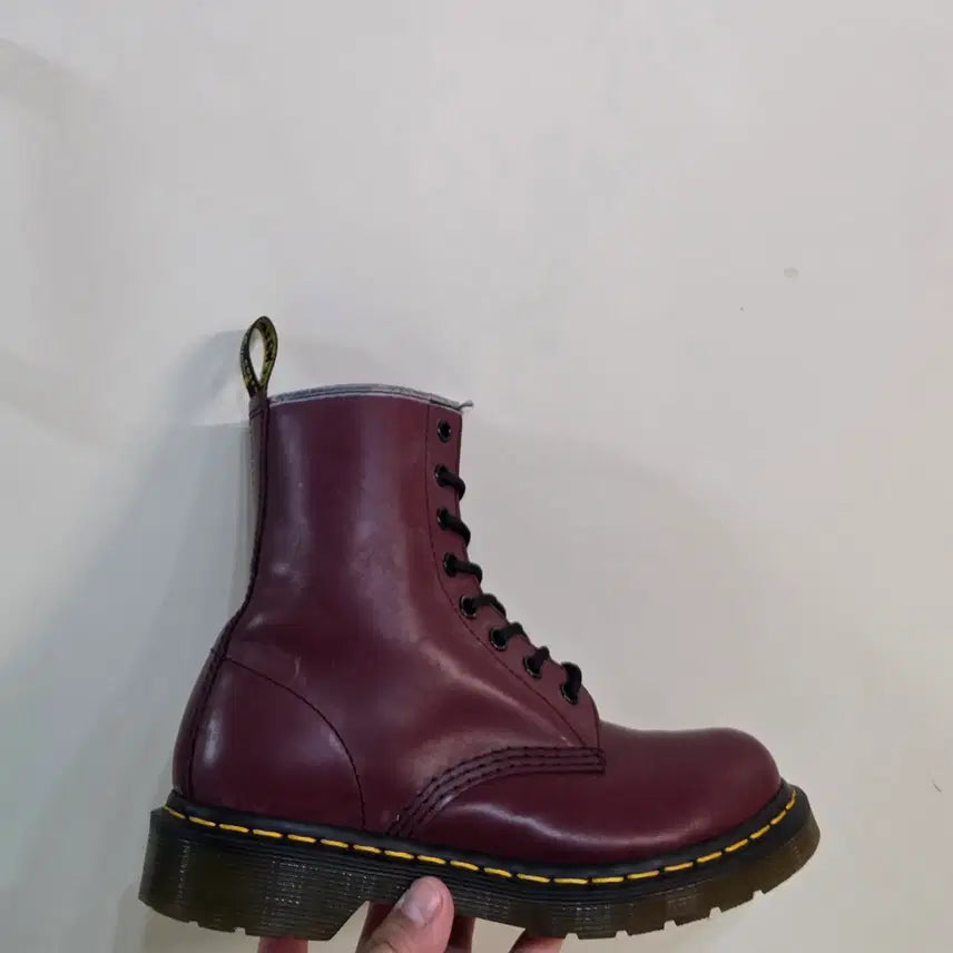 [BUNJANG] Dr. Martens 1460 Smooth Leather 8-Eyelet Boots Cherry Red / [240] 닥터마틴 1460 스무스레더 8홀부츠 체리레드 11821