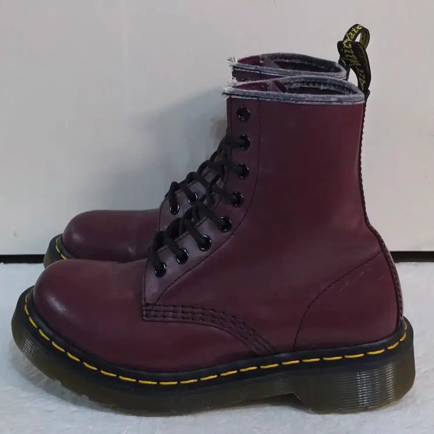 [BUNJANG] Dr. Martens 1460 Smooth Leather 8-Eyelet Boots Cherry Red / [240] 닥터마틴 1460 스무스레더 8홀부츠 체리레드 11821