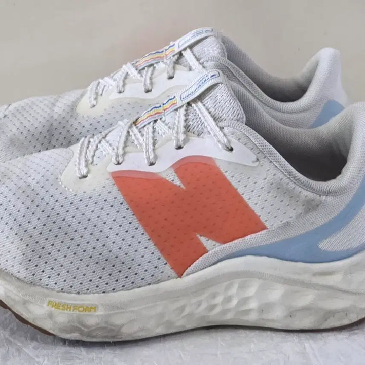 [BUNJANG] New Balance Arishi v4 Fresh Foam White Orange / [230] 뉴발란스 아리쉬v4 프레쉬폼 화이트오렌지ㅡ최저가