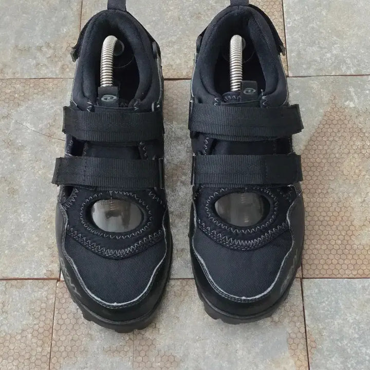 [BUNJANG] DKNY Rock On Sneakers / (240)dkny 빈티지 락온 스니커즈