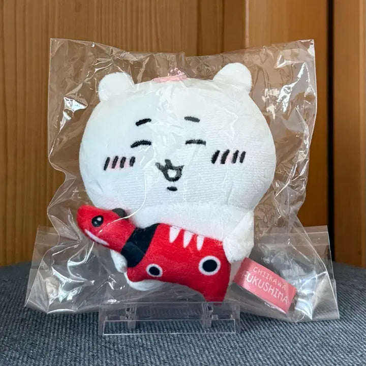 [BUNJANG] Chikawa Fukushima Limited Akabeko Mascot / 치이카와 후쿠시마 한정 아카베코 마스코트 (치이카와)