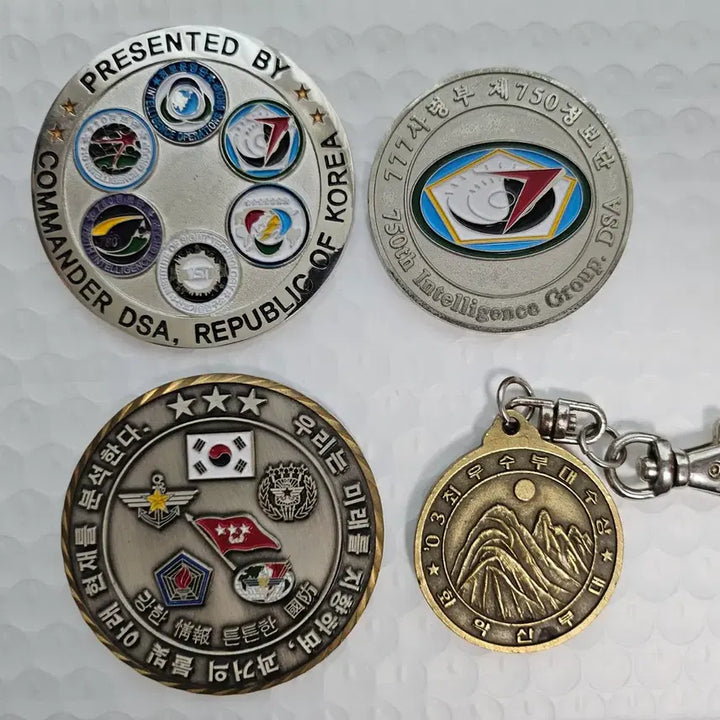 [BUNJANG] Republic of Korea Armed Forces 777th Special Mission Battalion / Defense Intelligence Command Commemorative Coin / 국군 777사령부/국방정보사령부 기념 코인 세트