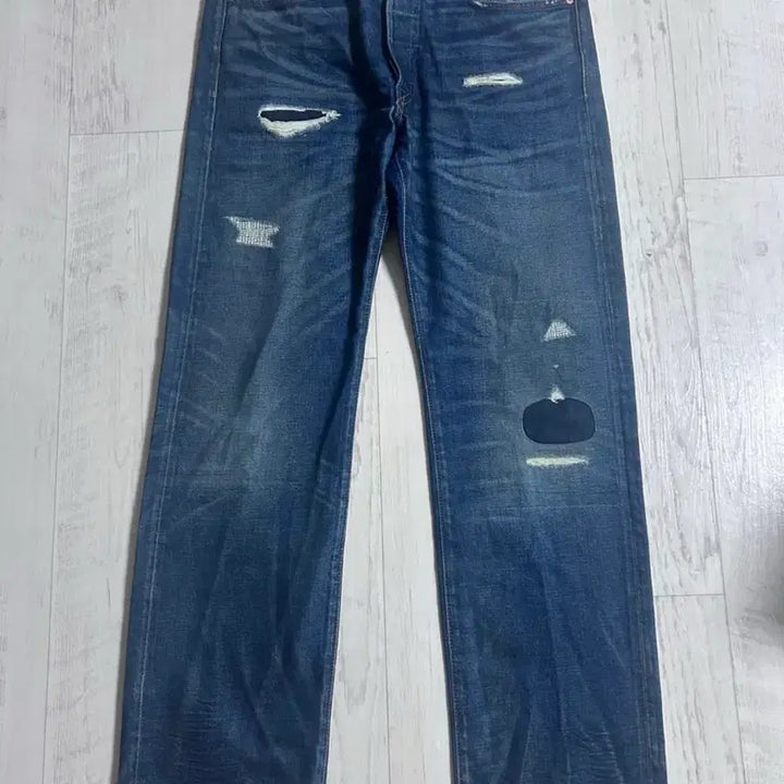 [BUNJANG] RRL Straight Fit Holy Washing Denim Jeans 33x32 / RRL 스트레이트 핏 홀리 워싱 데님 진 33x32