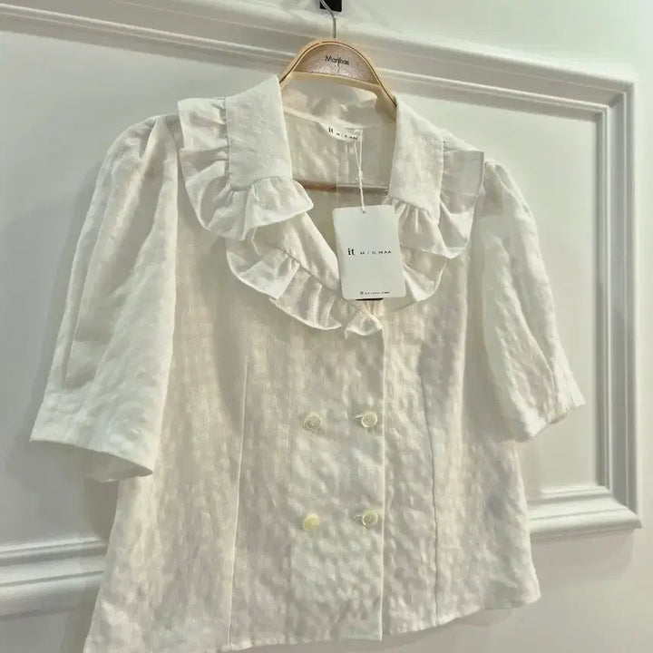 [BUNJANG] IT MICHAA Frilled Short Sleeve Blouse White / 잇미샤 프릴 블라우스 반팔 화이트