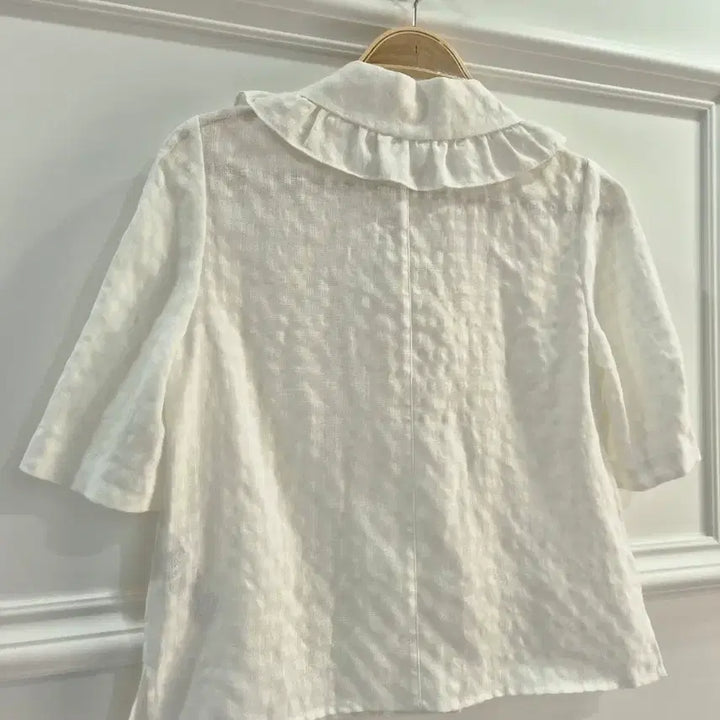 [BUNJANG] IT MICHAA Frilled Short Sleeve Blouse White / 잇미샤 프릴 블라우스 반팔 화이트