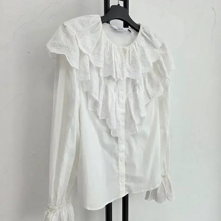 [BUNJANG] And Other Stories Lace Ruffle Blouse / 정품 앤아더스토리즈 레이스 프릴 블라우스