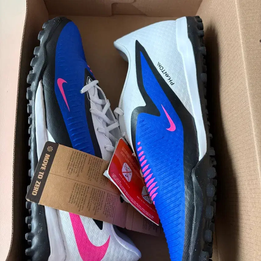 [BUNJANG] Nike Phantom 6 Academy Futsal Shoes Size 275 New / 나이키 팬텀6 로우 아카데미 풋살화 275사이즈 새상품