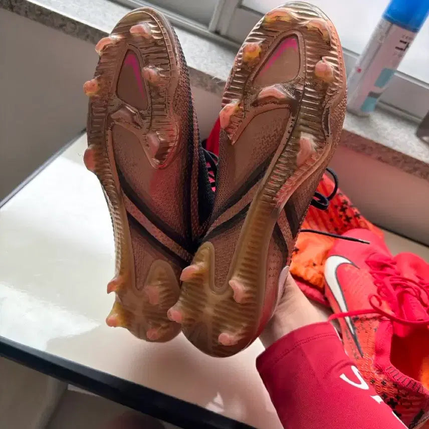 [BUNJANG] Nike Phantom GT2 Elite FG Metallic Copper Football Boots (275mm) / 나이키 팬텀 GT2 엘리트 FG 메탈릭 코퍼 275