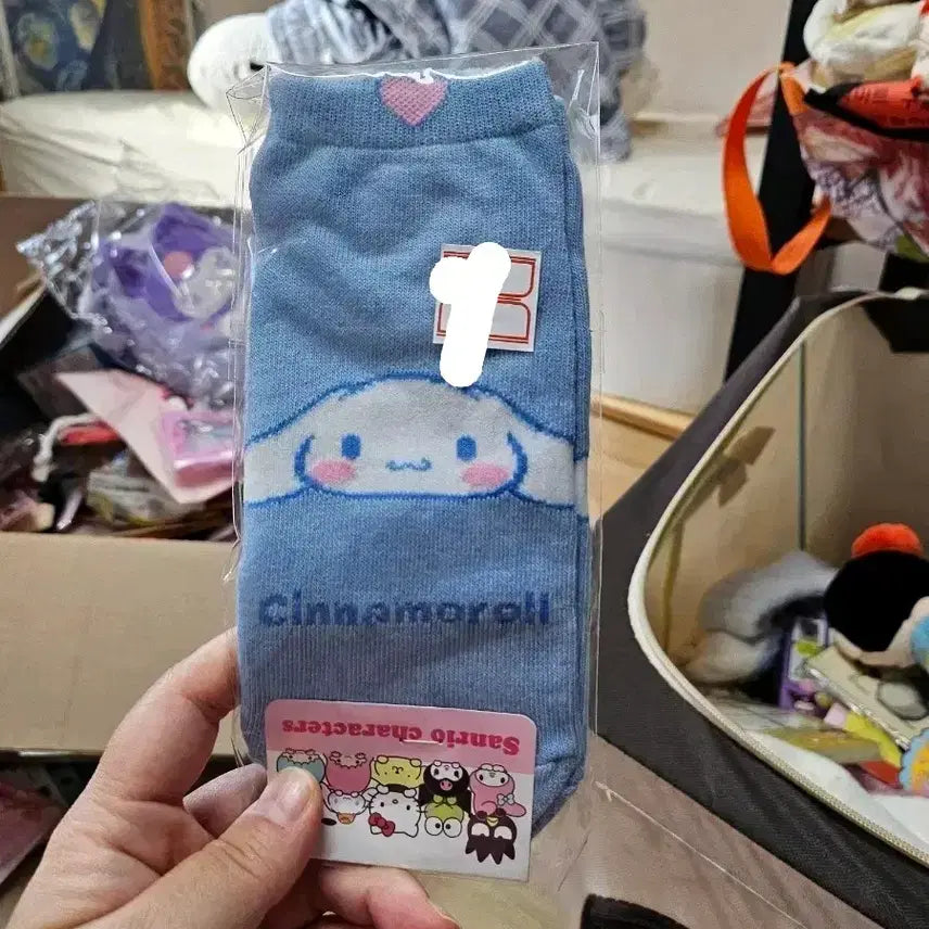 [BUNJANG] Sanrio Cinnamoroll Socks Sky Blue / 산리오 시나모롤 캐릭터 양말 하늘색