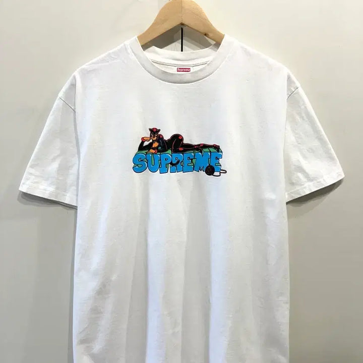 [BUNJANG] Supreme 22FW Catwoman Short Sleeve T-Shirt / 22FW 슈프림 캣우먼 반팔 티셔츠