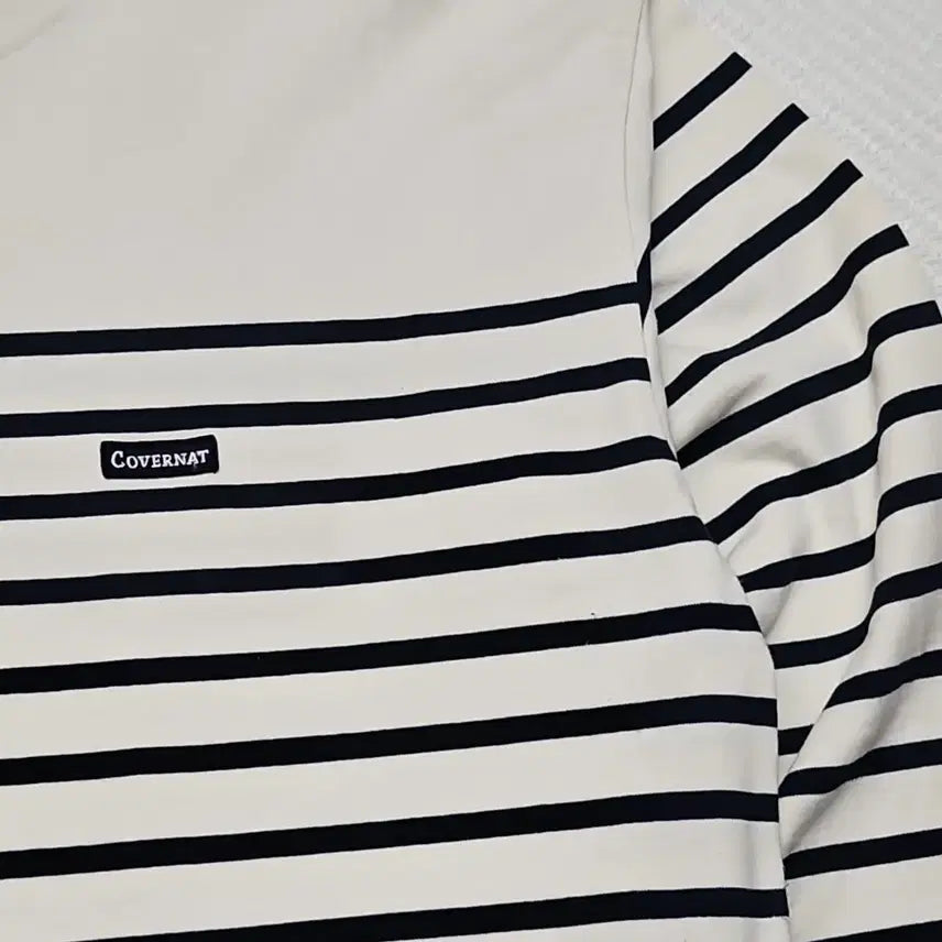 [BUNJANG] Covernat White and Black Stripe Sweatshirt M / 커버낫 흰검 스트라이프 맨투맨 M