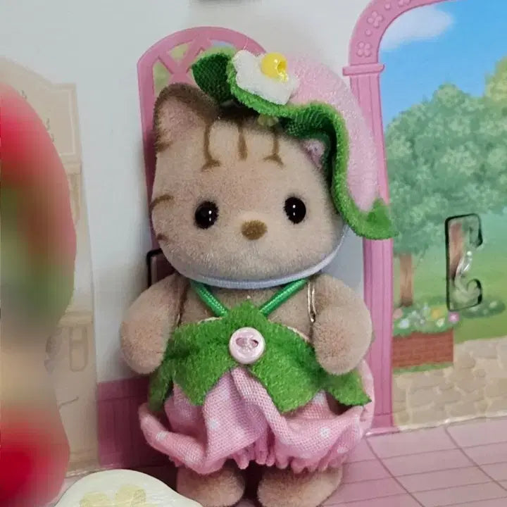 [BUNJANG] Sylvanian Families Strawberry Striped Cat Baby Split Set / 실바니안 모여라 딸기 줄무늬 고양이 아기 시마네코 분철 분리