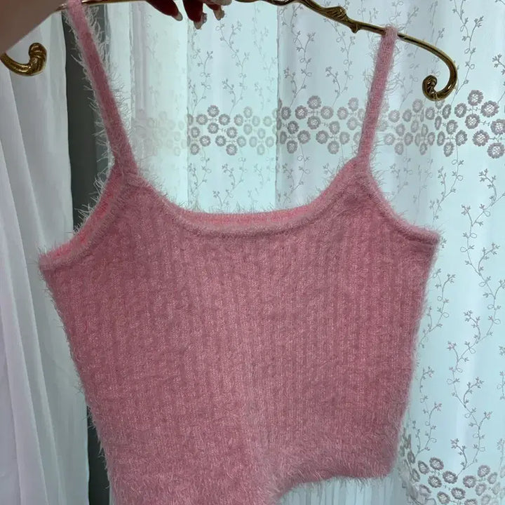 [BUNJANG] Lovely Pink Crop Knit Cardigan and Camisole Set / 새상품 반값택포) 러블리 핑크 크롭 니트 가디건/나시 세트