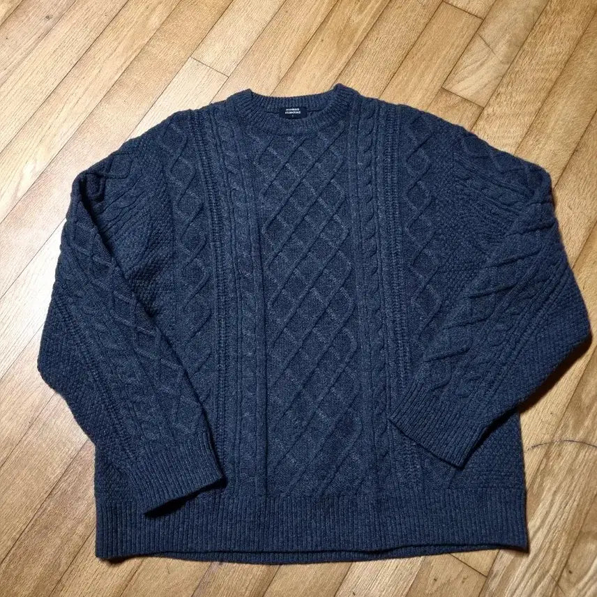 [BUNJANG] Musinsa Standard Aran Cable Knit Medium Grey L / 무신사스탠다드 아란 케이블 니트 미디엄그레이 L