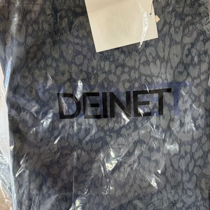 [BUNJANG] DEINET Leopard Pattern Tote Bag / 미개봉)DEINET 레오파드 패턴 토트백 다이닛 에코백