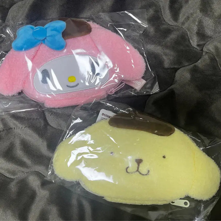 [BUNJANG] Dunkin x Sanrio My Melody Travel Wallet (Sealed) / 던킨 산리오 트래블월렛 마이멜로디 미개봉