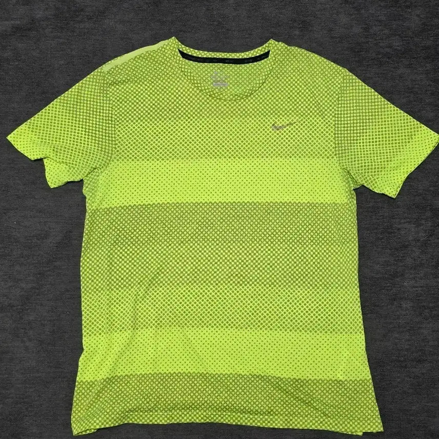 [BUNJANG] Nike Dri-FIT Fluorescent Short Sleeve Performance T-Shirt / 나이키 드라이핏 형광 반팔 기능성 티셔츠