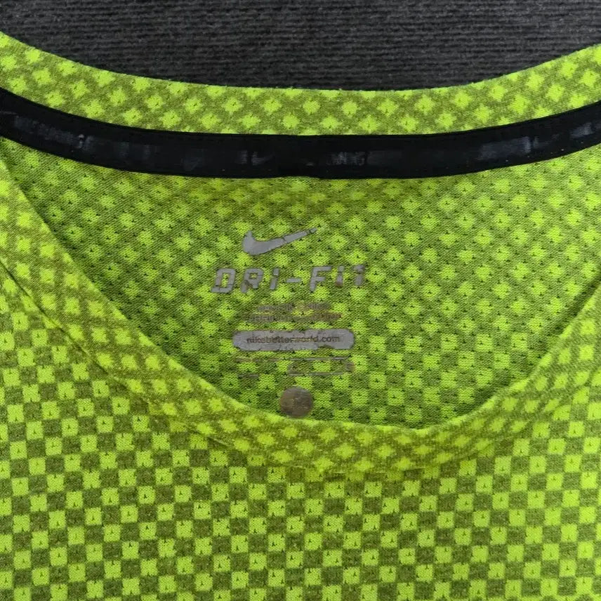 [BUNJANG] Nike Dri-FIT Fluorescent Short Sleeve Performance T-Shirt / 나이키 드라이핏 형광 반팔 기능성 티셔츠