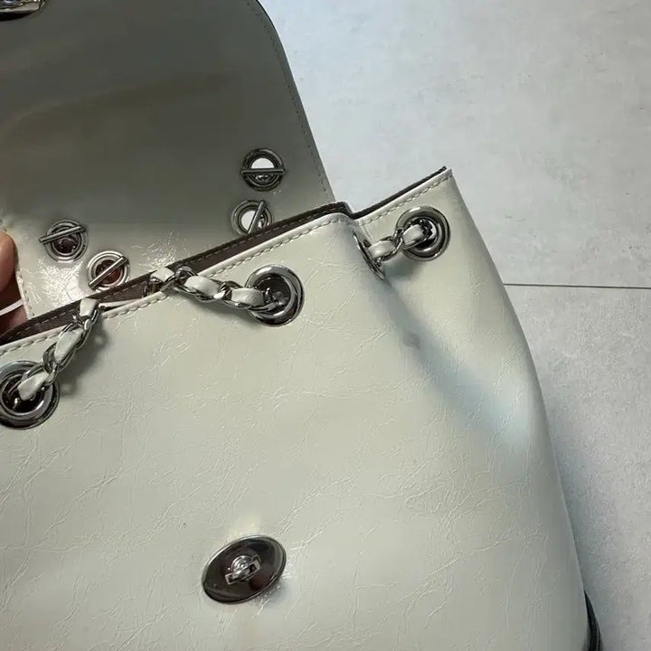 [BUNJANG] Cardinal Red Haua Bag Chain Shoulder Bag Mix / 카디널레드 하우아백 체인 숄더백 믹스 가방