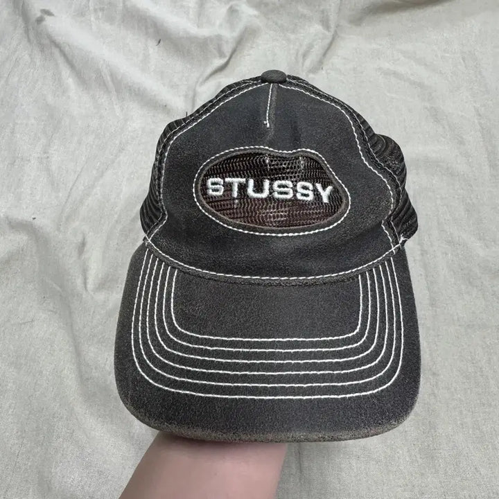 [BUNJANG] Stussy Brown Washed Leather Mesh Ball Cap / 스투시 브라운 워싱 레더 메쉬 볼캡