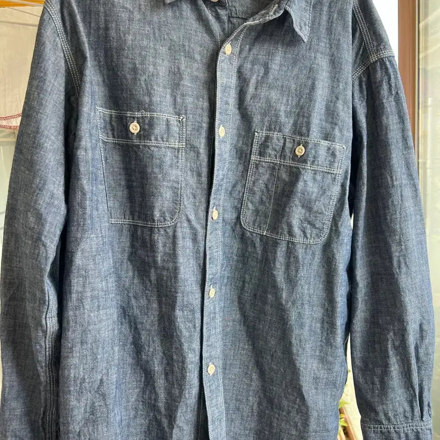 [BUNJANG] Uniqlo Chambray Shirt XL / XL 유니클로 샴브레이 셔츠