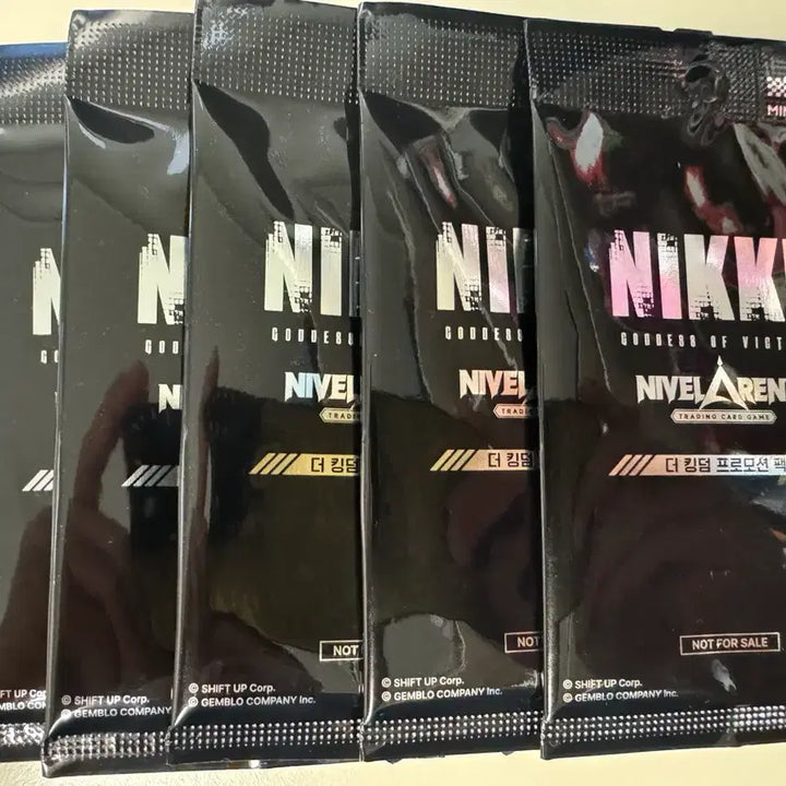 [BUNJANG] Nibel Arena Nikke The Kingdom Promo 5-Pack / 니벨아레나 니케 더 킹덤 프로모 5팩