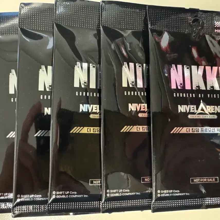 [BUNJANG] Nibel Arena Nikke The Kingdom Promo 5-Pack / 니벨아레나 니케 더 킹덤 프로모 5팩