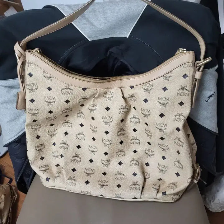 [BUNJANG] MCM Shoulder Bag / 엠씨엠 가방