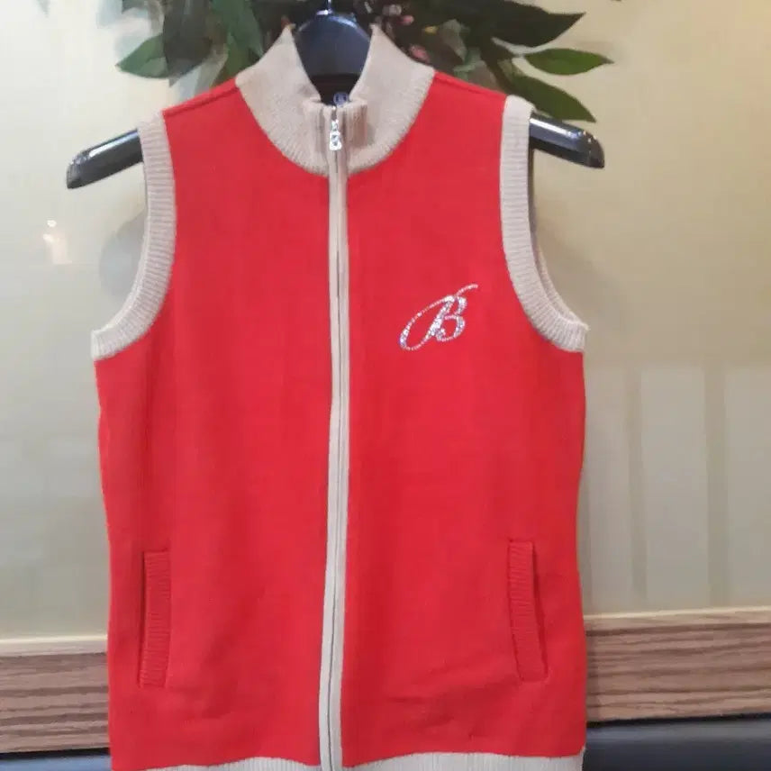 [BUNJANG] Bogner B Logo Knit Vest Red / B 로고 레드 니트 조끼