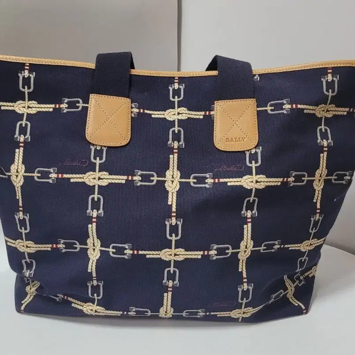 [BUNJANG] Bally Navy Canvas Tote Bag / 발리 토트백 입니다