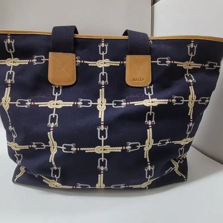[BUNJANG] Bally Navy Canvas Tote Bag / 발리 토트백 입니다