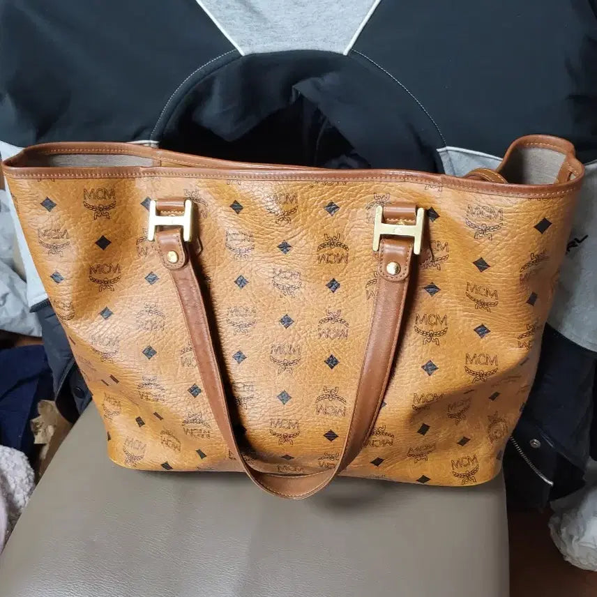 [BUNJANG] MCM Shopper Bag + Card Wallet Set / MCM 쇼퍼백 + 카드지갑 세트