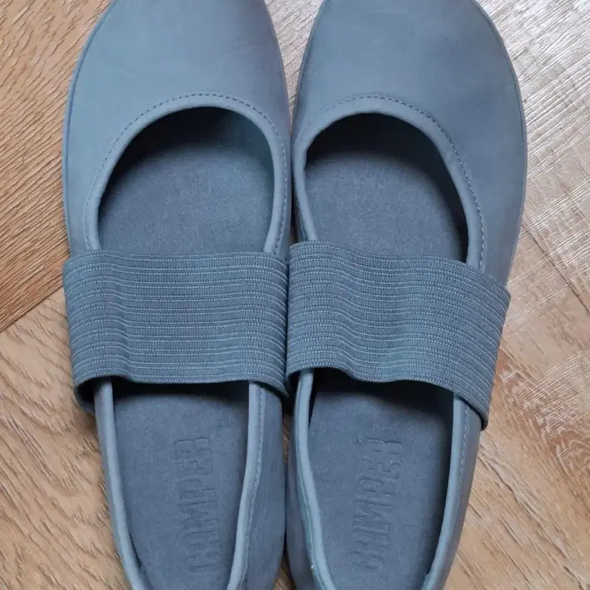 [BUNJANG] Camper 39 (Approx. 250) Mary Jane Flat Shoes / 캠퍼 39 약250 라이트 메리제인 플랫슈즈