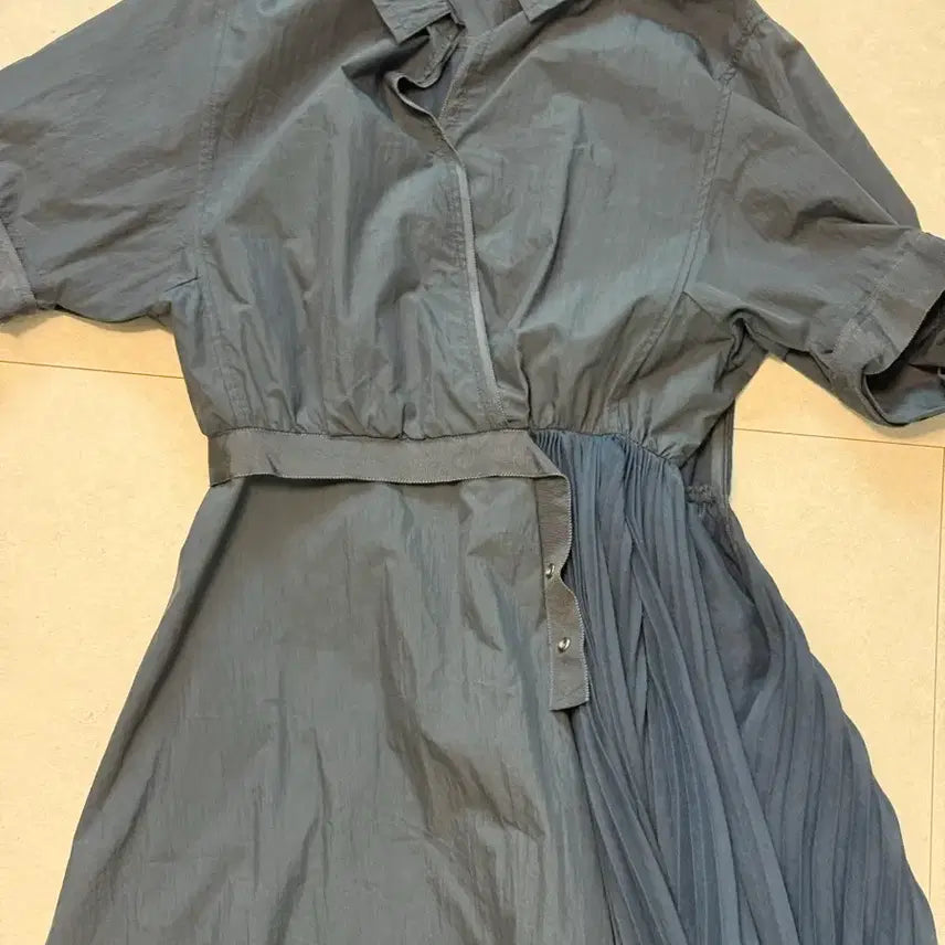 [BUNJANG] Mine Navy Pleated Shirt Long Dress / 한섬 마인 MINE 네이비 플리츠 셔츠 롱 원피스