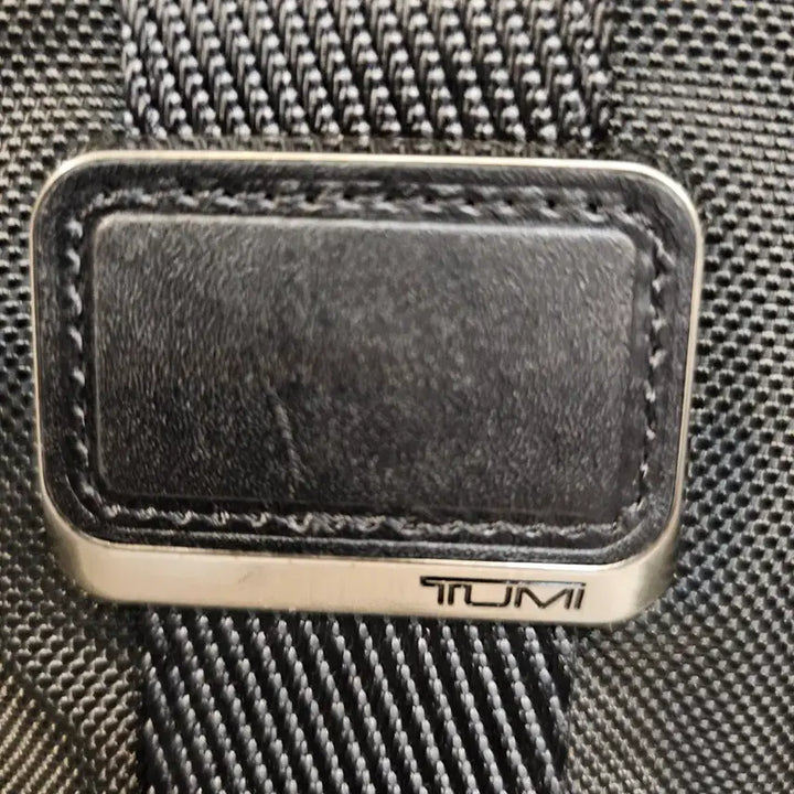 [BUNJANG] TUMI Alpha 3 Split Travel Kit - Black / 투미(TUMI) 알파 3 스플릿 트래블 키트