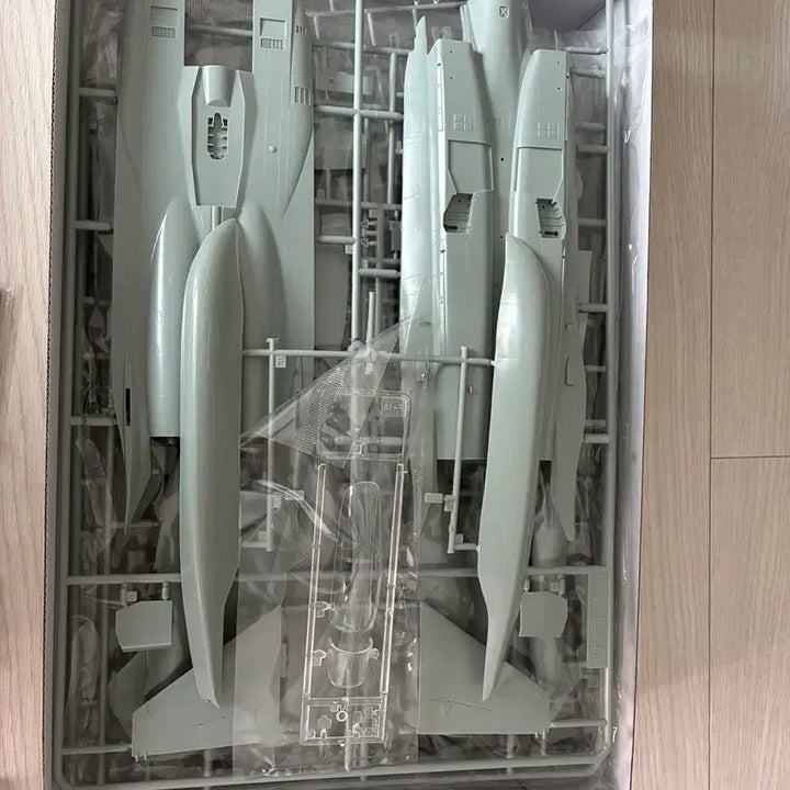 [BUNJANG] Academy F-15E 1/48 Scale Plastic Model Kit + Tool Set / 아카데미 F-15E 프라모델 + 공구 세트
