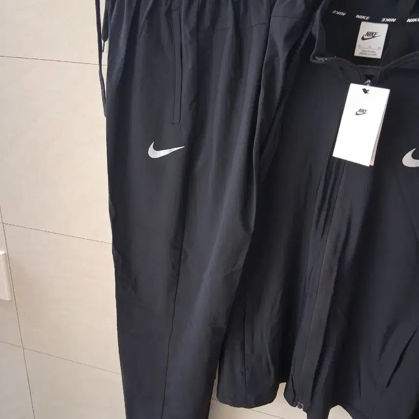 [BUNJANG] Nike Dri-FIT Summer Windbreaker Tracksuit Set XL / 나이키 여름용 바람막이 세트 XL 새상품