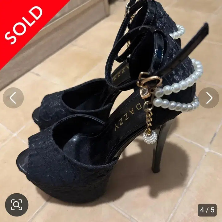 [BUNJANG] Dazzy Pearl Strap Platform Heels / DAZZY 스나계 양산형 지뢰계 코스펑크 진주 스트랩 하이힐