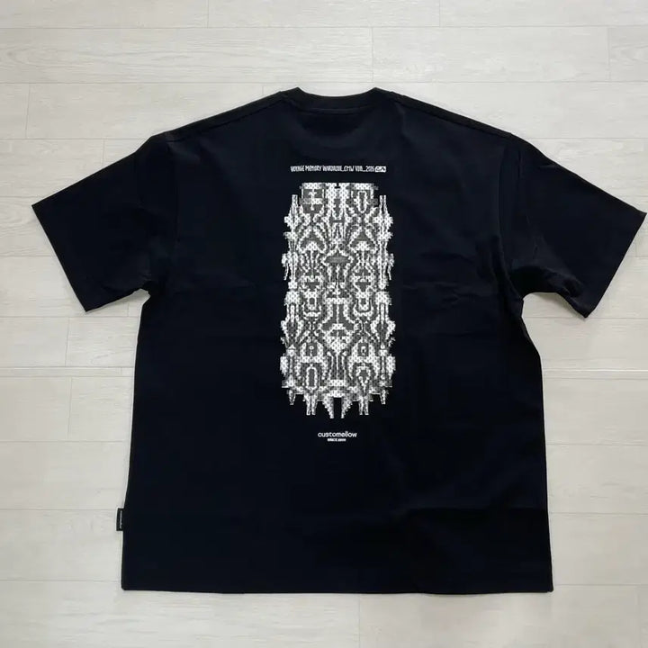 [BUNJANG] Customellow x Vincent de Boer T-Shirt Black L / 커스텀멜로우 X Vincent de Boer 반팔티셔츠 L
