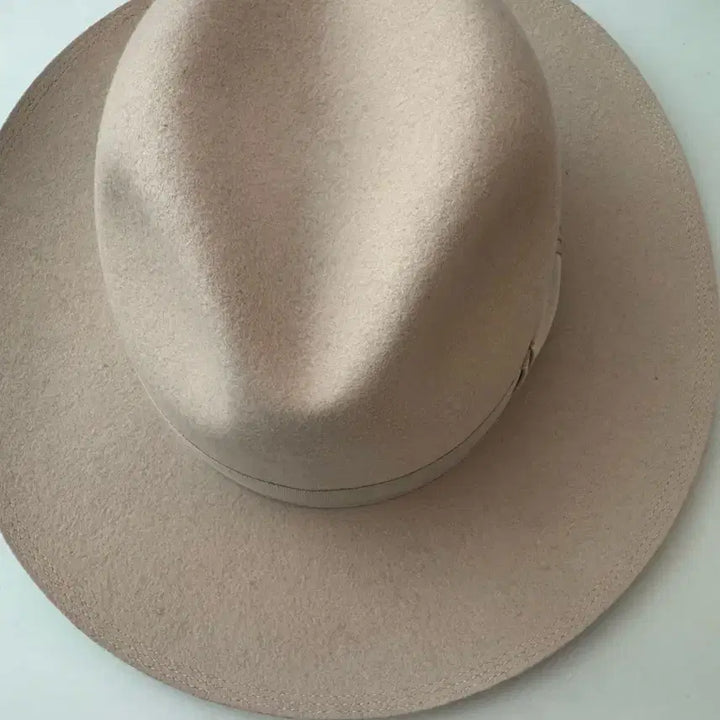 [BUNJANG] H.W.DOG &amp; CO Off-White Fedora Hat (Size L) / H.W.DOG 도그앤코 오프화이트 페도라 L사이즈