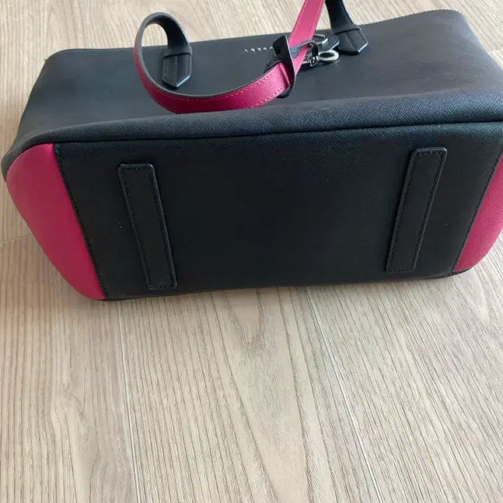 [BUNJANG] Lovecat Black Shoulder Bag with Heart Keyring / 러브캣 블랙 숄더백 + 하트 키링