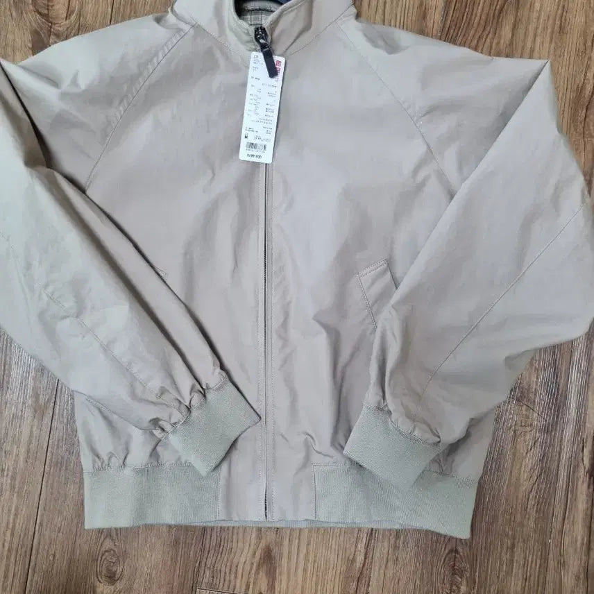 [BUNJANG] Uniqlo Harrington Jacket Beige M / 새상품)유니클로 해링턴 자켓 m사이즈