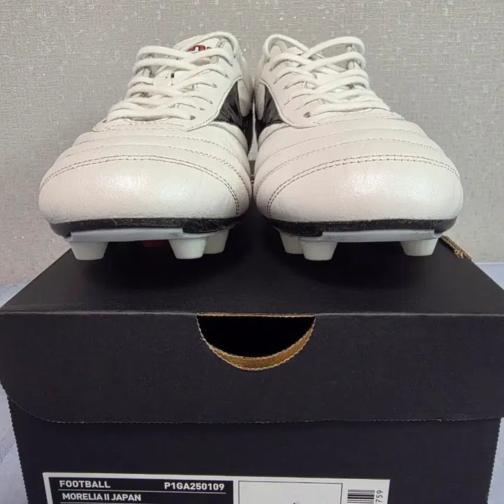 [BUNJANG] Morelia II Japan MD Suede 265mm Soccer Cleats / 모렐리아2 재팬 MD 265mm