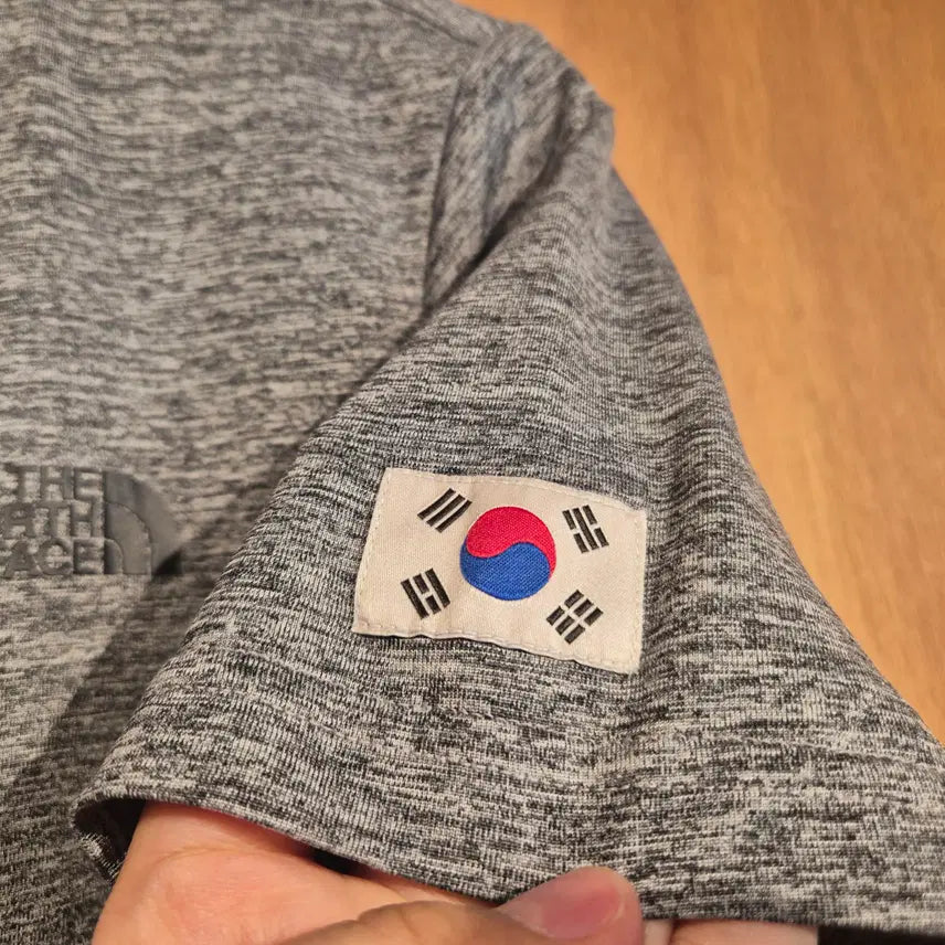 [BUNJANG] The North Face Team Korea Functional T-shirt (Size M) / 노스페이스 팀코리아 기능성 반팔 M (번662
