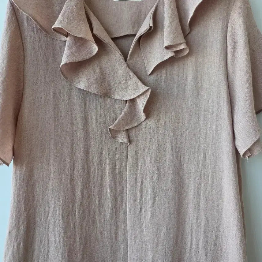 [BUNJANG] Beige Long Dress with Frill Detail / F/프릴 베이지 롱원피스