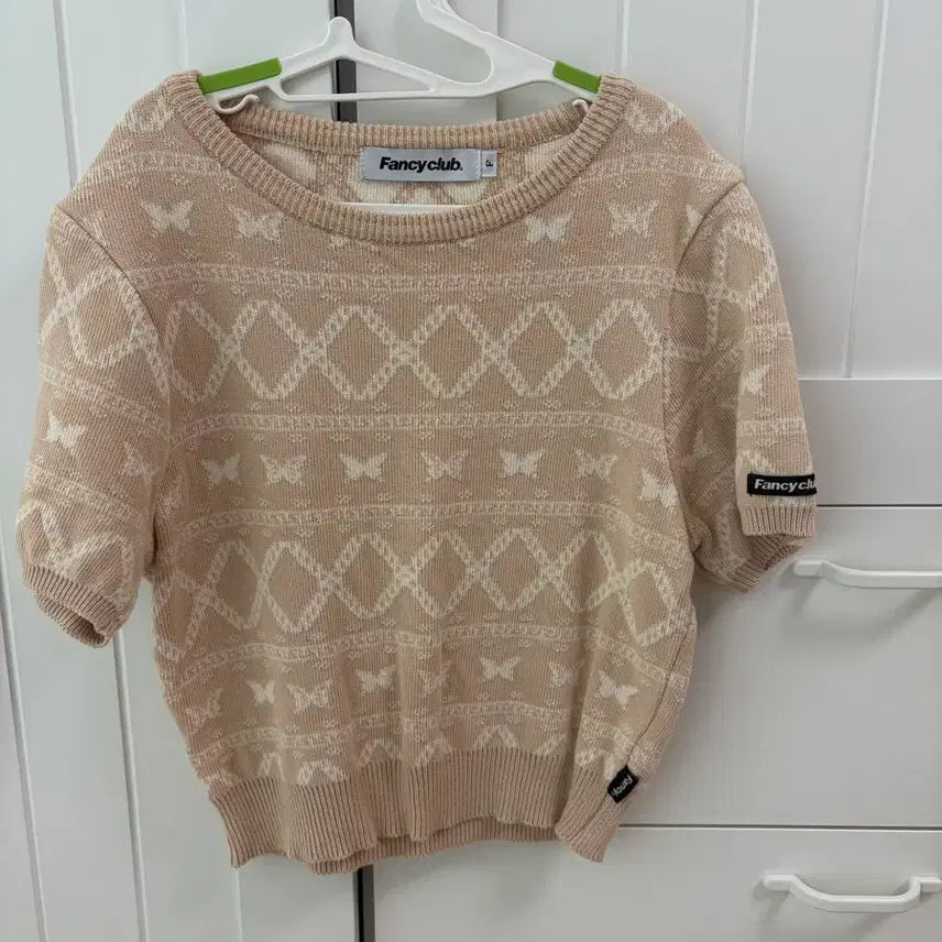 [BUNJANG] Nasty Fancy Club Cropped Knit / 네스티팬시클럽 크롭 니트