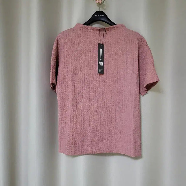 [BUNJANG] SJ WANI Pleated Short-Sleeve Blouse (Size 55) / SJ WANI 플리츠 티블라우스(55)새제품