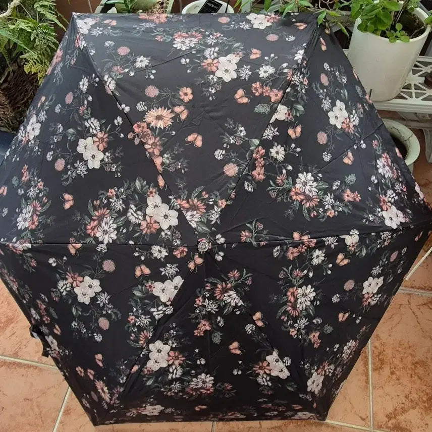 [BUNJANG] Pierre Cardin Floral Pattern Umbrellas (2-Piece Set) / [미개봉 새상품] 피에르가르뎅 꽃무늬 우양산 2개