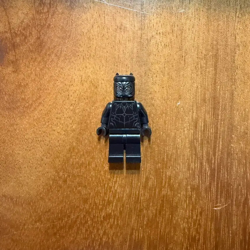 [BUNJANG] LEGO Marvel Super Heroes Black Panther Minifigure / 레고 마블 슈퍼히어로즈 미니피규어 블랙팬서