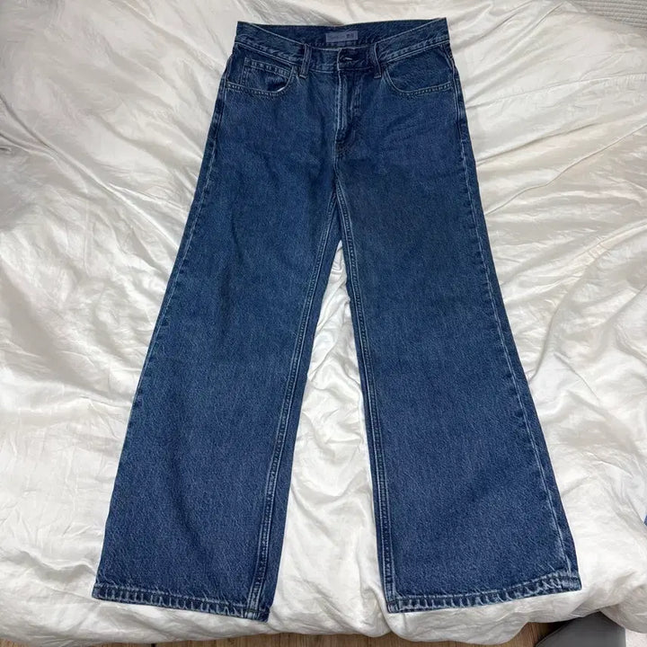 [BUNJANG] Uniqlo JW Anderson Straight Jeans (30x4) / 유니클로 jw앤더슨 스트레이트진 30사이즈 4장 일괄